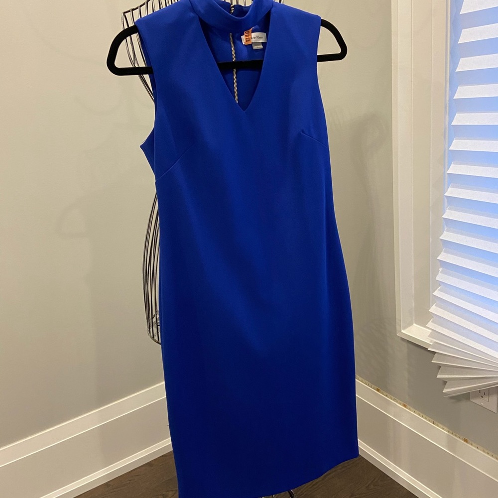 GORGEOUS ROYAL BLUE CALVIN KLEIN DRESS!